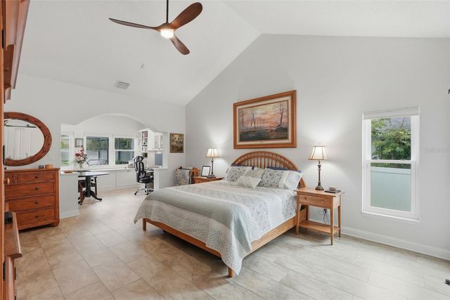 661 7TH AVENUE N, Tierra Verde, FL 33715