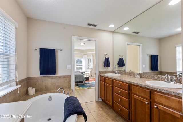 227 DEERFIELD GLEN Drive, St. Augustine, FL 32086