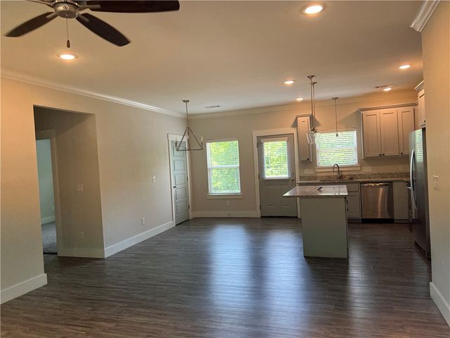 4 Kemble Circle, Bella Vista, AR 72714