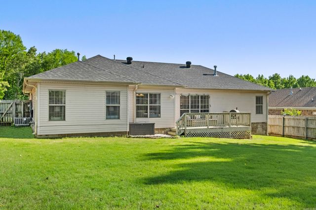 1304 Riverwood Drive, Jacksonville, AR 72076