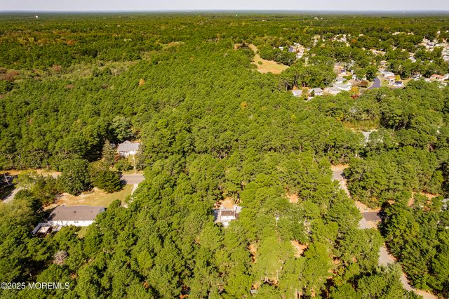 1130 Monroe Avenue, Whiting, NJ 08759