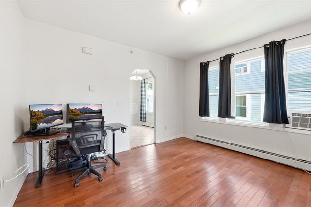 143 Providence St 2, Worcester, MA 01604