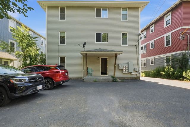 143 Providence St 2, Worcester, MA 01604