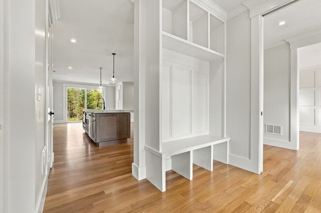 7 Ursula's Way, Seekonk, MA 02771