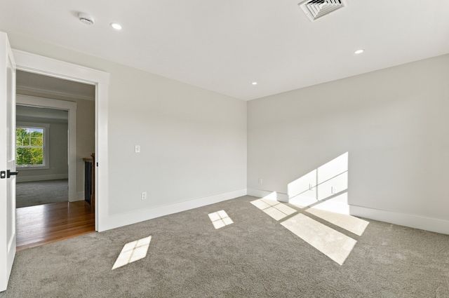 7 Ursula's Way, Seekonk, MA 02771