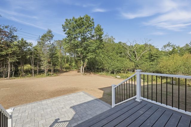 7 Ursula's Way, Seekonk, MA 02771