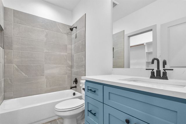 112 Whiteface Drive, Mabank, TX 75156