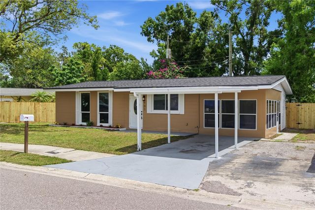 907 LEISURE AVENUE, Tampa, FL 33613