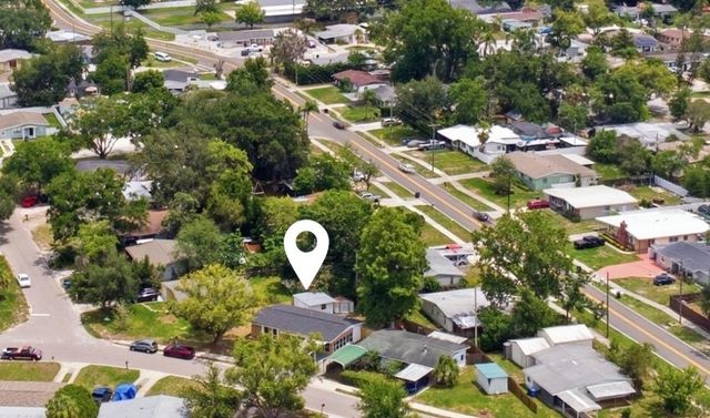 907 LEISURE AVENUE, Tampa, FL 33613