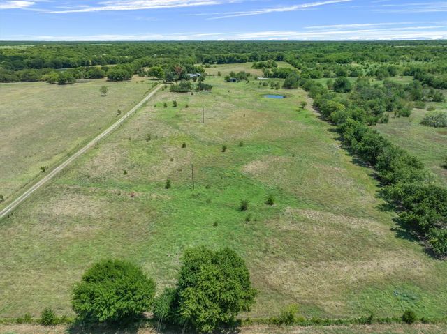 1867 Fm 513 S, Campbell, TX 75422