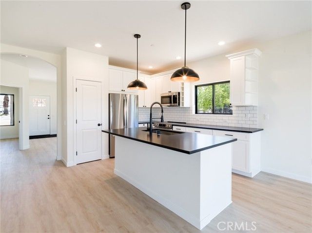 7220 Hanford, Yucca Valley, CA 92284