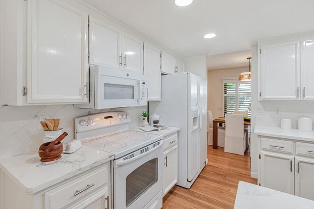 93 Little Bear Way, San Jose, CA 95136