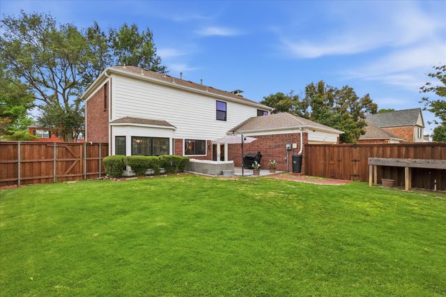 2613 Roper Drive, Plano, TX 75025