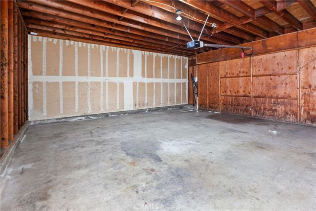 1207 Touchstone, Santa Maria, CA 93454