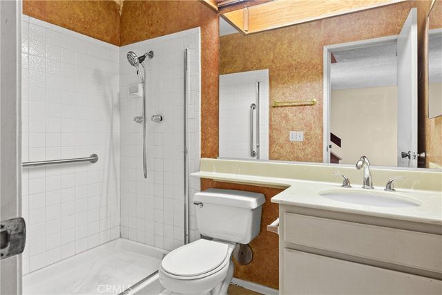1207 Touchstone, Santa Maria, CA 93454