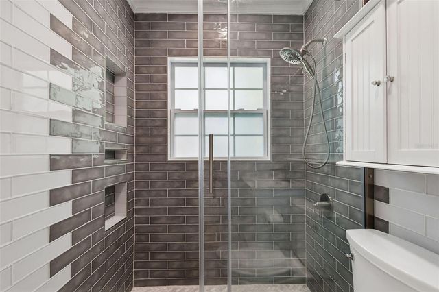 4526 YARDLEY AVENUE N, St Petersburg, FL 33713