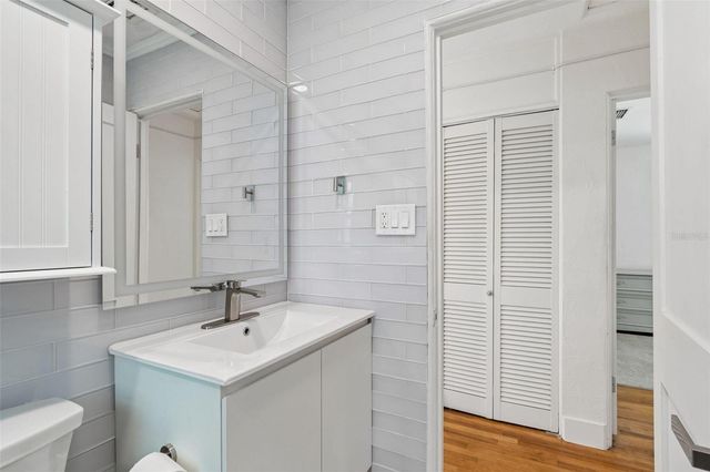 4526 YARDLEY AVENUE N, St Petersburg, FL 33713