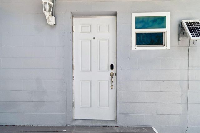 4526 YARDLEY AVENUE N, St Petersburg, FL 33713