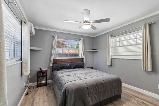 4526 YARDLEY AVENUE N, St Petersburg, FL 33713