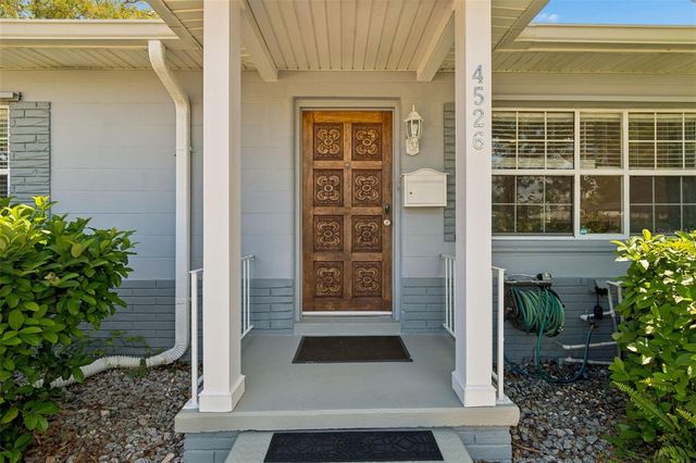 4526 YARDLEY AVENUE N, St Petersburg, FL 33713