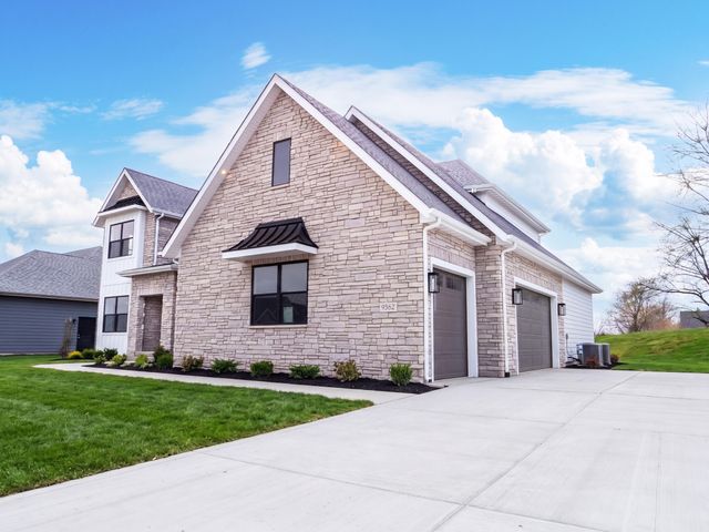 505 Meadow Brooke Lane, Dyer, IN 46311