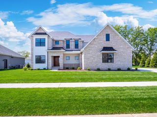 505 Meadow Brooke Lane, Dyer, IN 46311