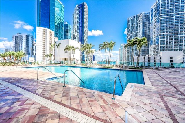 31 SE 5th St 2907, Miami, FL 33131