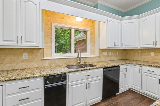 2077 Coolidge Way NW, Acworth, GA 30101
