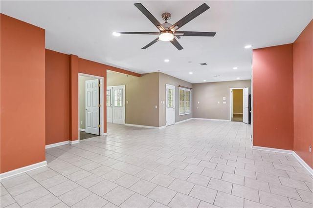2077 Coolidge Way NW, Acworth, GA 30101