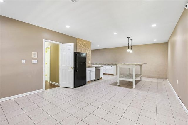 2077 Coolidge Way NW, Acworth, GA 30101
