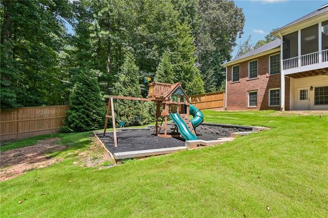 2077 Coolidge Way NW, Acworth, GA 30101