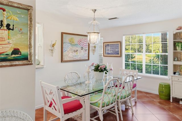 8735 Lakeside Boulevard 211, Vero Beach, FL 32963