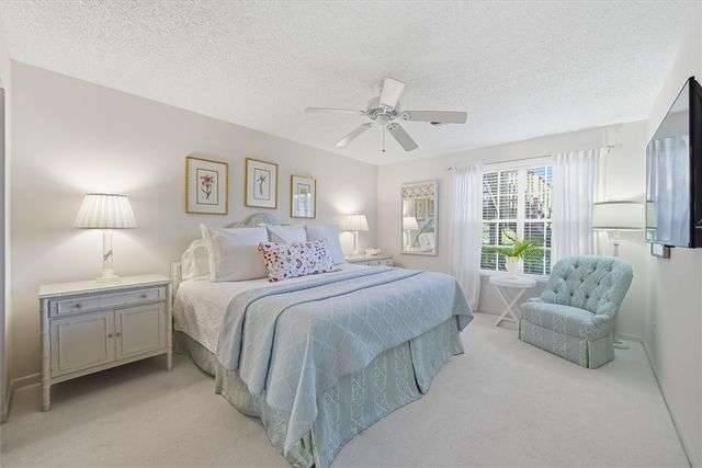 8735 Lakeside Boulevard 211, Vero Beach, FL 32963