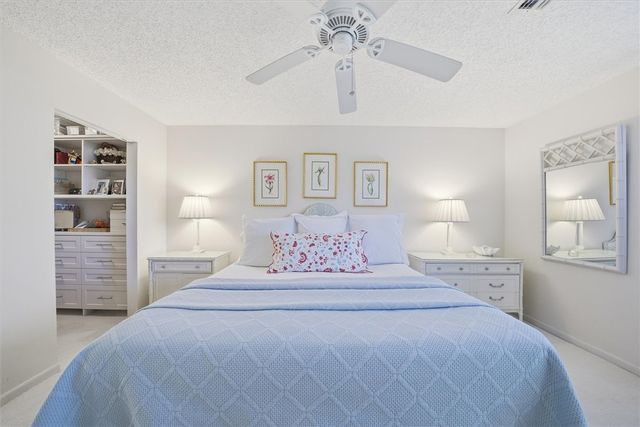 8735 Lakeside Boulevard 211, Vero Beach, FL 32963