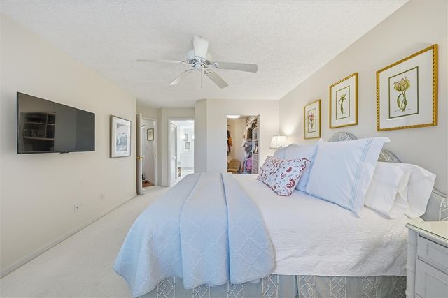 8735 Lakeside Boulevard 211, Vero Beach, FL 32963