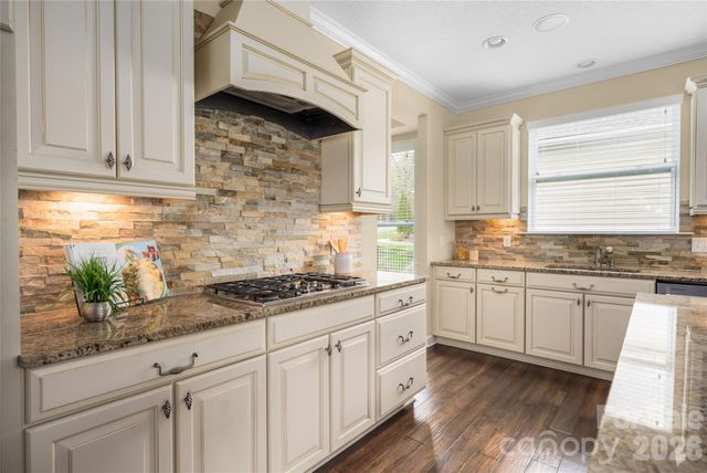 14724 Old Vermillion Drive, Huntersville, NC 28078