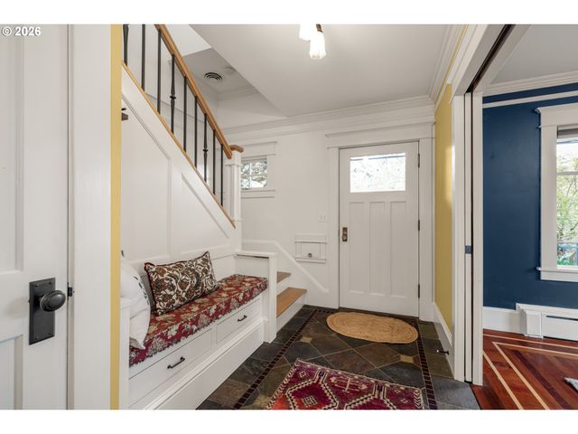 1524 Se MALDEN St, Portland, OR 97202