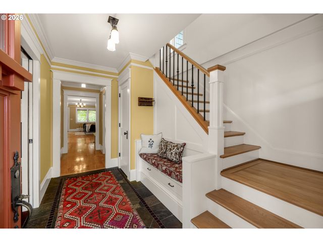 1524 Se MALDEN St, Portland, OR 97202