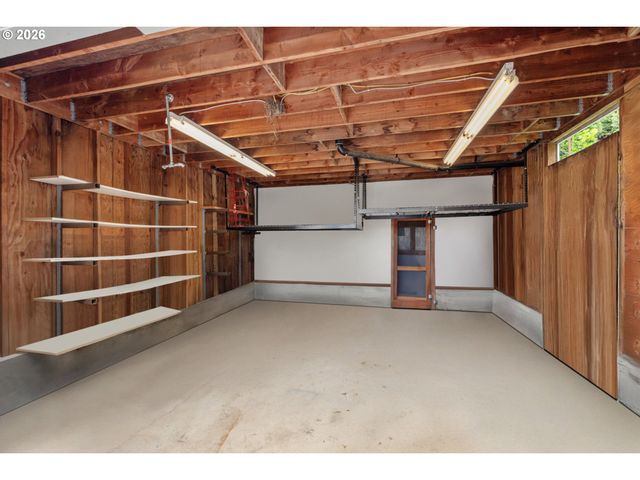 1524 Se MALDEN St, Portland, OR 97202