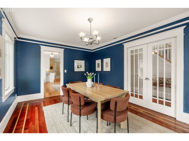 1524 Se MALDEN St, Portland, OR 97202