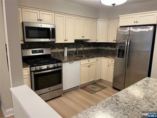 118 Orchard Pk, Allendale, NJ 07401