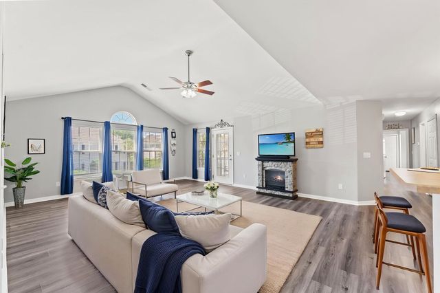 4654 Fringetree Dr Unit 7E, Murrells Inlet, SC 29576