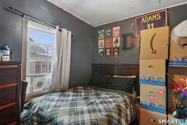 26 Melrose Place, Stamford, CT 06902