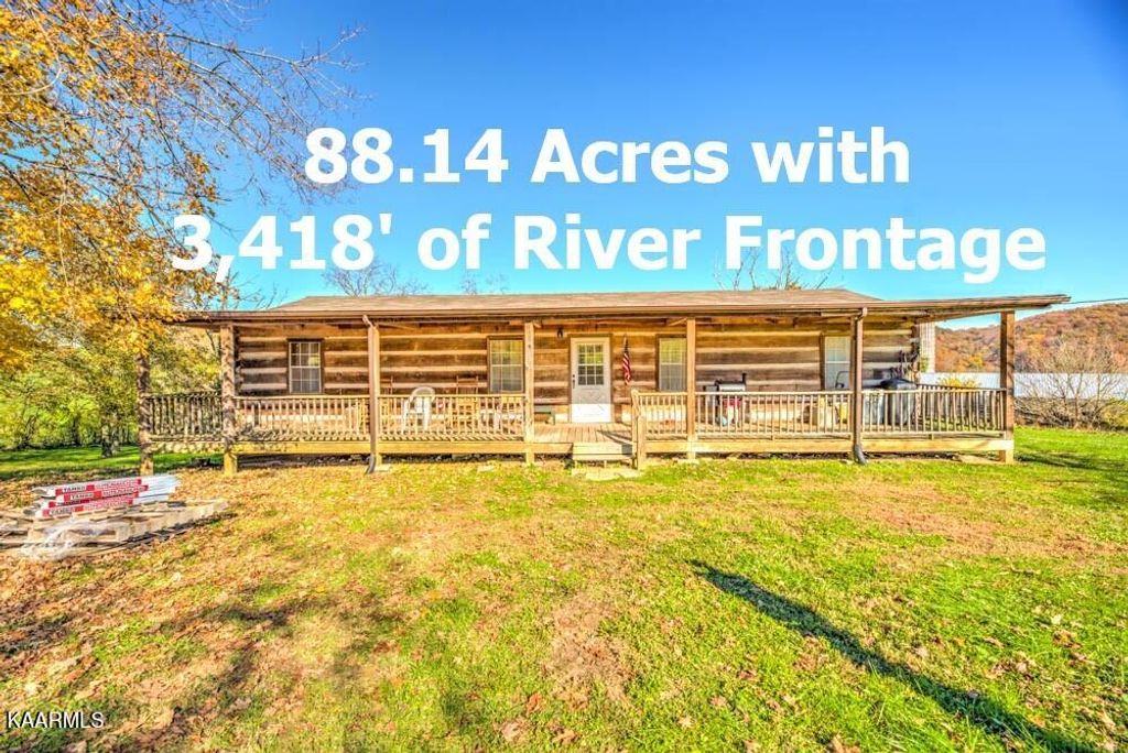 311 Ross Cemetery Rd, Rocky Top, TN 37769