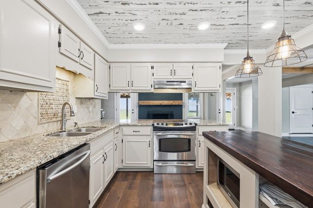 1234 GREENVIEW RD, Collierville, TN 38017