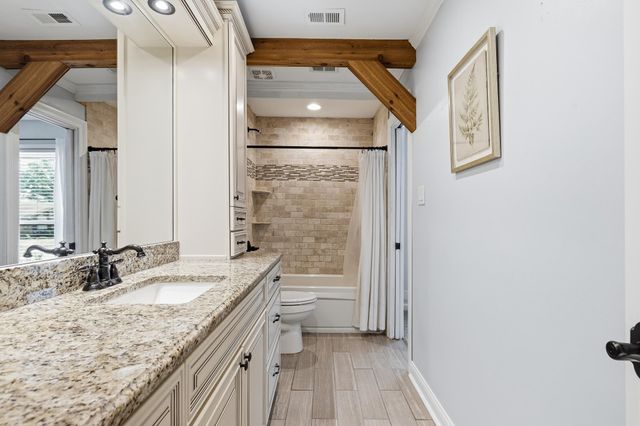 1234 GREENVIEW RD, Collierville, TN 38017