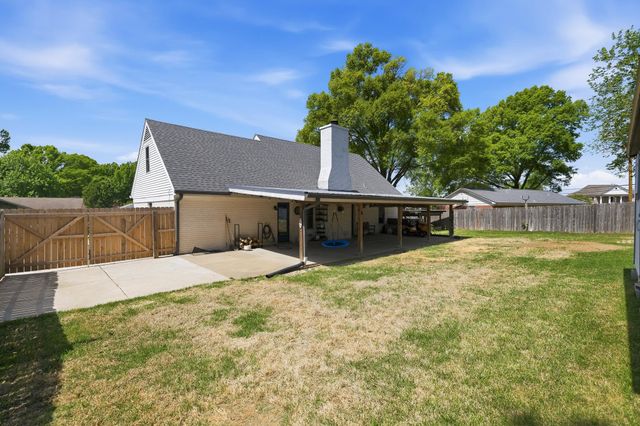 1234 GREENVIEW RD, Collierville, TN 38017