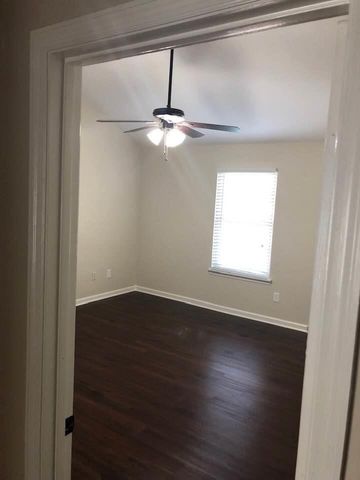 250 Sanders Ferry Rd Apt 35, Hendersonville, TN 37075