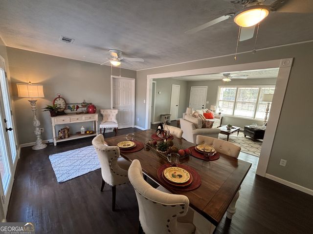 243 Vernon Road, Cochran, GA 31014