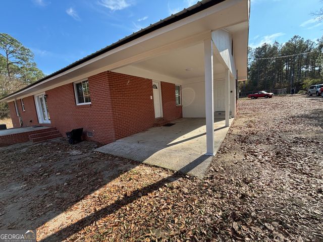 243 Vernon Road, Cochran, GA 31014